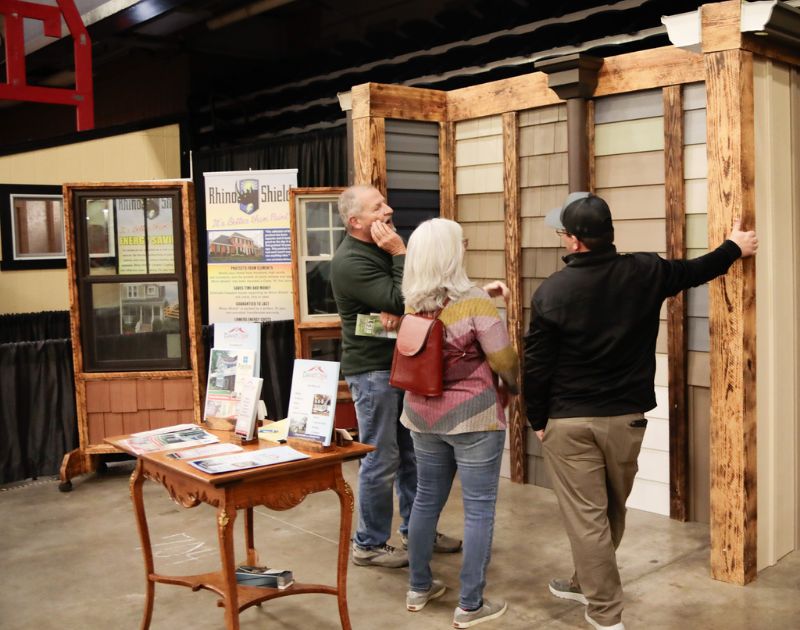 Homeowners and exhibitors at a Nationwide Expos home show, photo 7